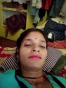 Snapshot of Punam_jindal chatting on 06/11/26, 02:53 Punam jindal online show from 06/11/26, 02:53