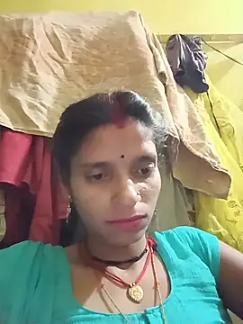 Snapshot of Punam_jindal chatting on 06/11/26, 03:42 Punam jindal online show from 06/11/26, 03:42