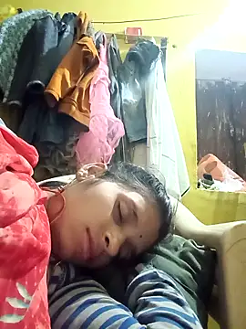 Snapshot of Punam_jindal chatting on 11/14/25, 03:59 Punam jindal online show from 11/14/25, 03:59