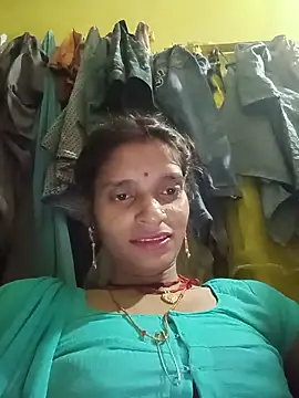 Snapshot of Punam_jindal chatting on 06/18/26, 03:28 Punam jindal online show from 06/18/26, 03:28