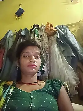 Snapshot of Punam_jindal chatting on 07/12/26, 10:43 Punam jindal online show from 07/12/26, 10:43