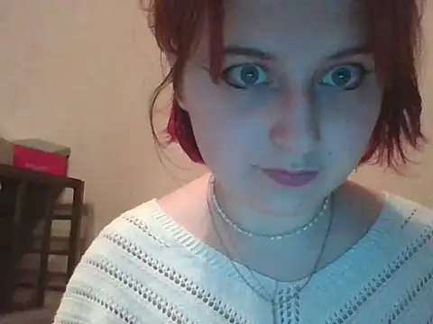 Snapshot of Aynii chatting on 11/02/25, 07:08 Aynii online show from 11/02/25, 07:08