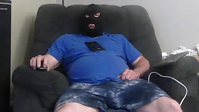Snapshot of bigman1947 chatting on 09/26/25, 02:07 bigman1947 online show from 09/26/25, 02:07