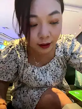 Snapshot of smgirls chatting on 09/17/25, 08:49 smgirls online show from 09/17/25, 08:49