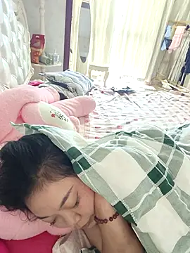 Snapshot of smgirls chatting on 10/22/25, 02:55 smgirls online show from 10/22/25, 02:55