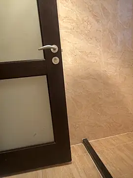 Snapshot of smgirls chatting on 11/10/25, 07:46 smgirls online show from 11/10/25, 07:46