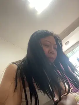 Snapshot of smgirls chatting on 09/30/25, 05:13 smgirls online show from 09/30/25, 05:13