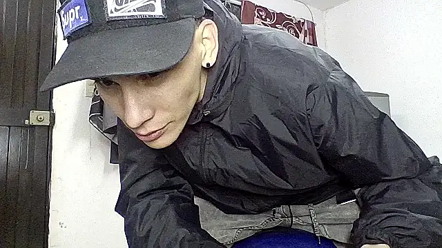 sam hottt online show from 09/27/25, 10:49