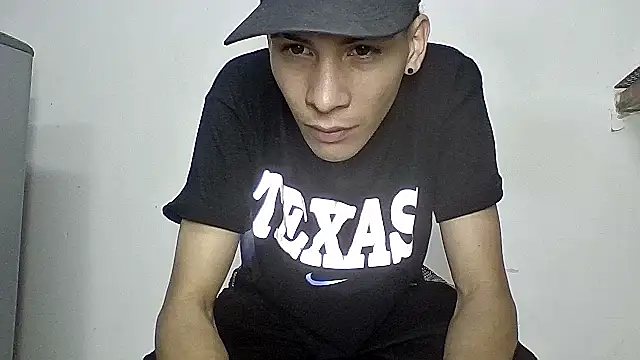 sam hottt online show from 09/17/25, 08:33