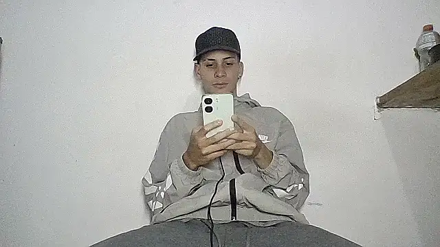 sam hottt online show from 09/26/25, 03:13
