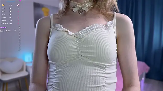 EllieDul online show from 05/25/26, 06:28