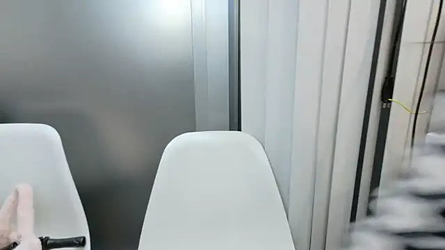 Ema-- online show from 11/29/25, 10:04