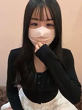 Ema-- online show from 11/05/25, 10:07