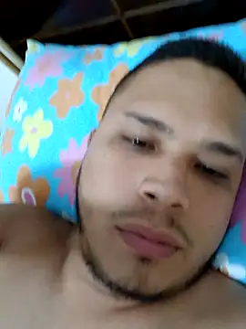 Alexboy022025 online show from 10/04/25, 10:22