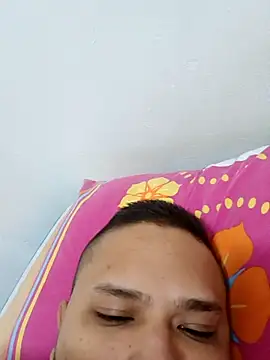 Alexboy022025 online show from 10/16/25, 04:32