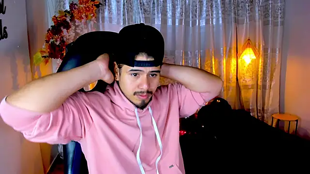 Snapshot of thiago_bos chatting on 10/02/25, 11:35 thiago bos online show from 10/02/25, 11:35