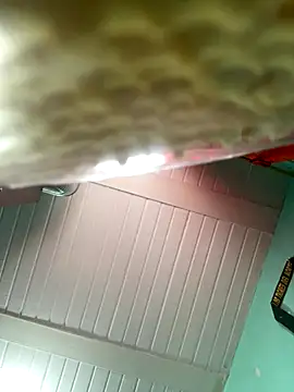 Snapshot of True_Di chatting on 09/08/25, 06:07 True Di online show from 09/08/25, 06:07