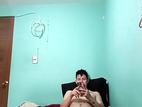 Snapshot of True_Di chatting on 09/20/25, 11:26 True Di online show from 09/20/25, 11:26