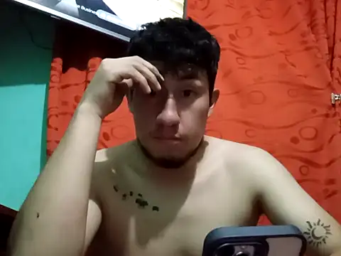 Snapshot of True_Di chatting on 10/21/25, 02:00 True Di online show from 10/21/25, 02:00