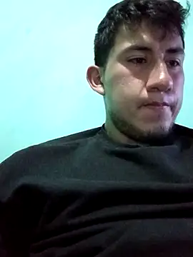 Snapshot of True_Di chatting on 09/15/25, 01:50 True Di online show from 09/15/25, 01:50