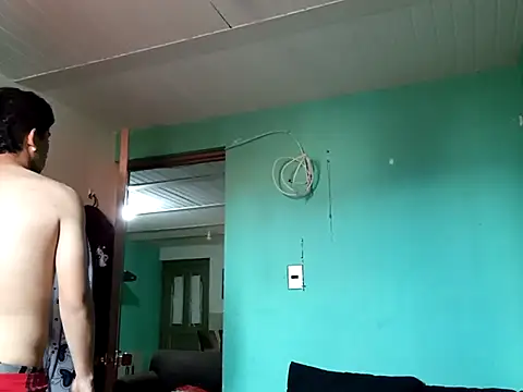 Snapshot of True_Di chatting on 09/26/25, 06:48 True Di online show from 09/26/25, 06:48