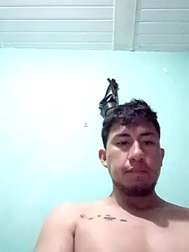 Snapshot of True_Di chatting on 09/12/25, 03:06 True Di online show from 09/12/25, 03:06