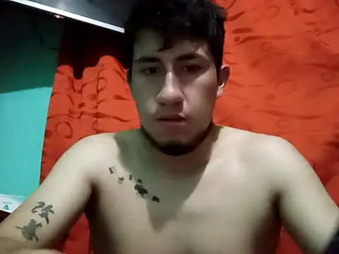 Snapshot of True_Di chatting on 10/16/25, 01:14 True Di online show from 10/16/25, 01:14