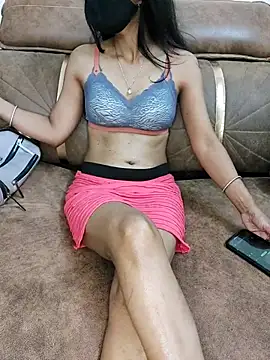 khushicpl online show from 11/13/25, 04:22