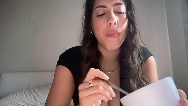 sieeena online show from 03/04/26, 09:00