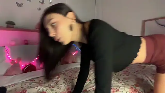 keirasworld online show from 11/25/25, 12:11