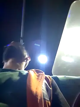 Snapshot of DanteWinter chatting on 01/08/26, 02:28 DanteWinter online show from 01/08/26, 02:28