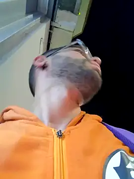 DanteWinter online show from 10/28/25, 02:45