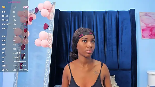 Snapshot of MarianRosse chatting on 02/26/26, 04:34 MarianRosse online show from 02/26/26, 04:34