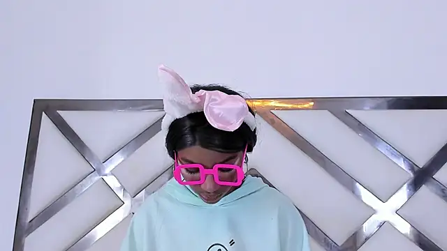 MarianRosse online show from 11/28/25, 07:03