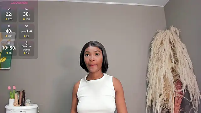 MarianRosse online show from 11/15/25, 03:54