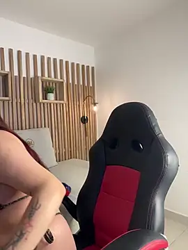 emma cleir online show from 10/01/25, 07:40