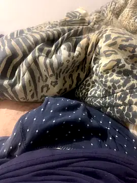 Snapshot of dicktime90 chatting on 11/27/25, 07:47 dicktime90 online show from 11/27/25, 07:47