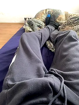 Snapshot of dicktime90 chatting on 11/29/25, 12:05 dicktime90 online show from 11/29/25, 12:05