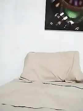 latinblack16 online show from 10/31/25, 03:36