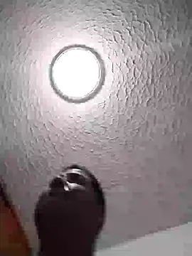 latinblack16 online show from 11/24/25, 03:17