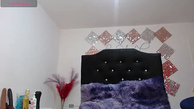 jatzibe hot 93 online show from 04/18/26, 03:58