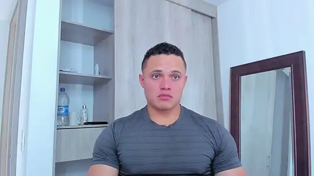 Snapshot of KingLevi01 chatting on 01/31/26, 08:18 KingLevi01 online show from 01/31/26, 08:18