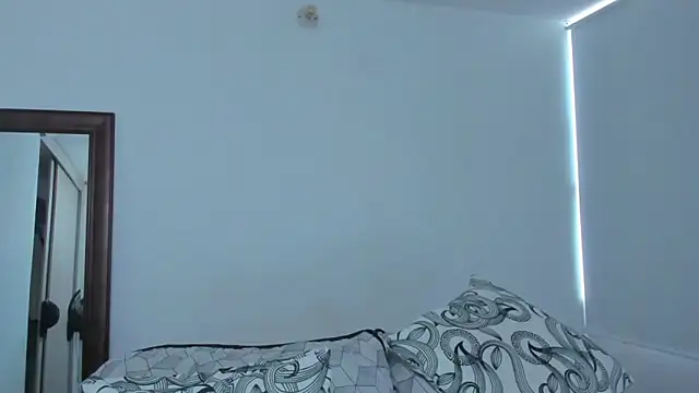 KingLevi01 online show from 04/12/26, 08:23