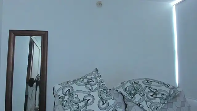 KingLevi01 online show from 05/29/26, 03:51