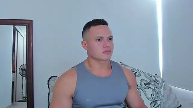 KingLevi01 online show from 05/14/26, 07:55