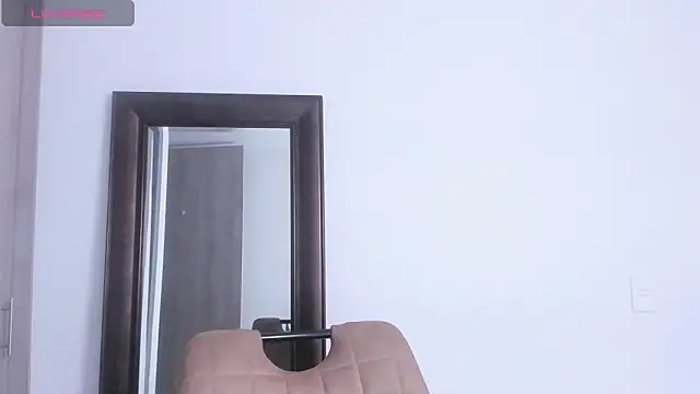 KingLevi01 online show from 09/25/25, 12:38