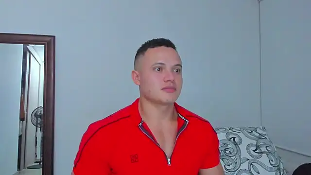 KingLevi01 online show from 05/15/26, 08:01