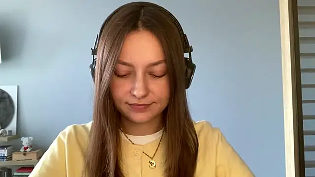 SoulHiperAgne  online show from 10/18/25, 01:24