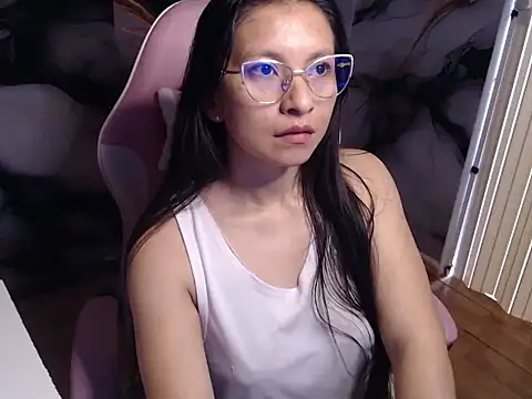 mia wetts online show from 09/08/25, 07:24