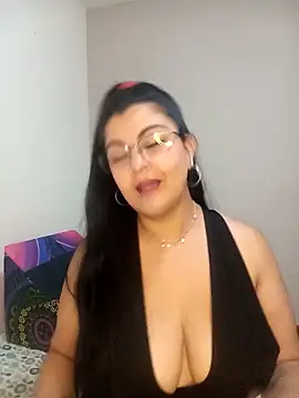 Celestea1989 online show from 11/17/25, 08:13